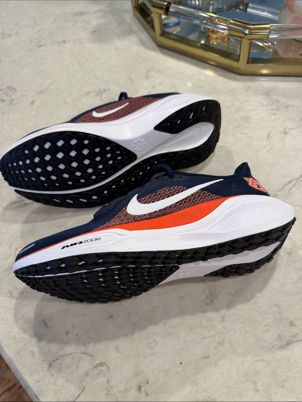 Nike Navy & Orange Running Sneakers with White Swoosh Auburn Boys|Men size 7 - Picture 2 of 3